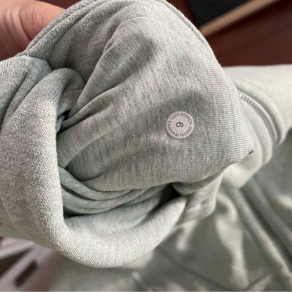 Lululemon Scuba Hoodie *Light Cotton Fleece Heathered Island Mist Size 6 - Picture 6 of 7